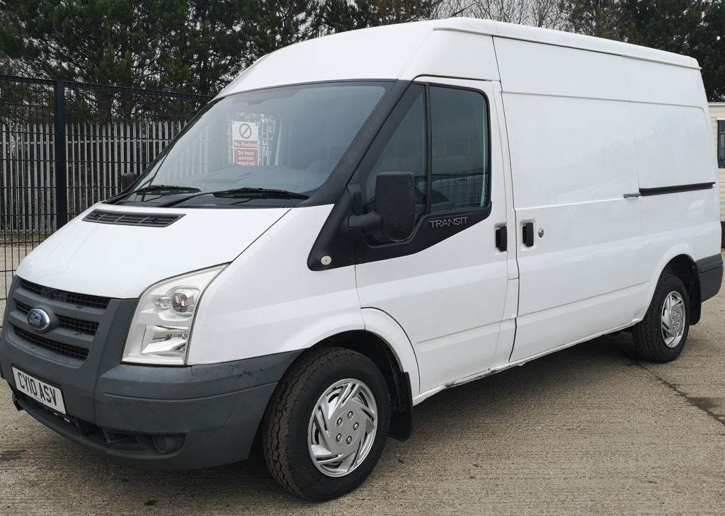 FORD TRANSIT 300 MWB MEDIUM VAN WHITE MK7 VAN 2 2TDCi FWD MEDIUM HIGH ROOF 2010 JJ CVS LTD